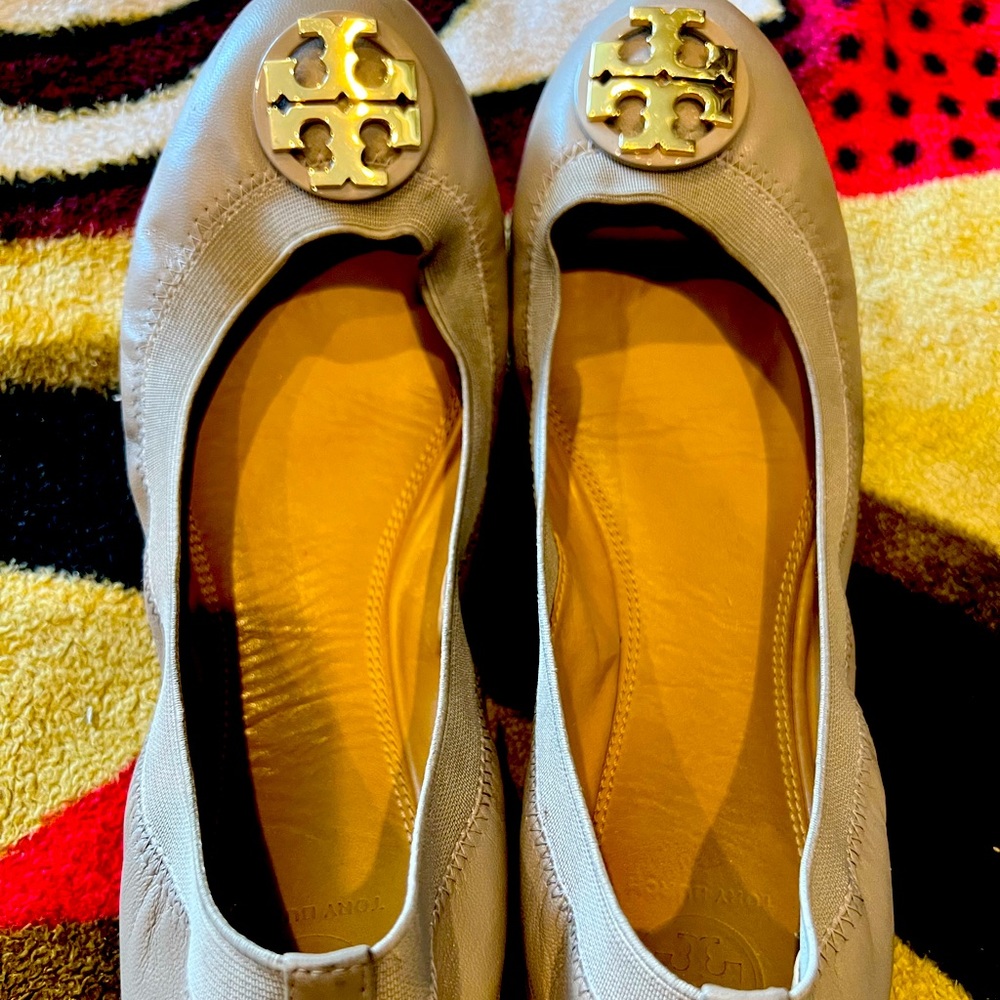 Used Tory butch flats